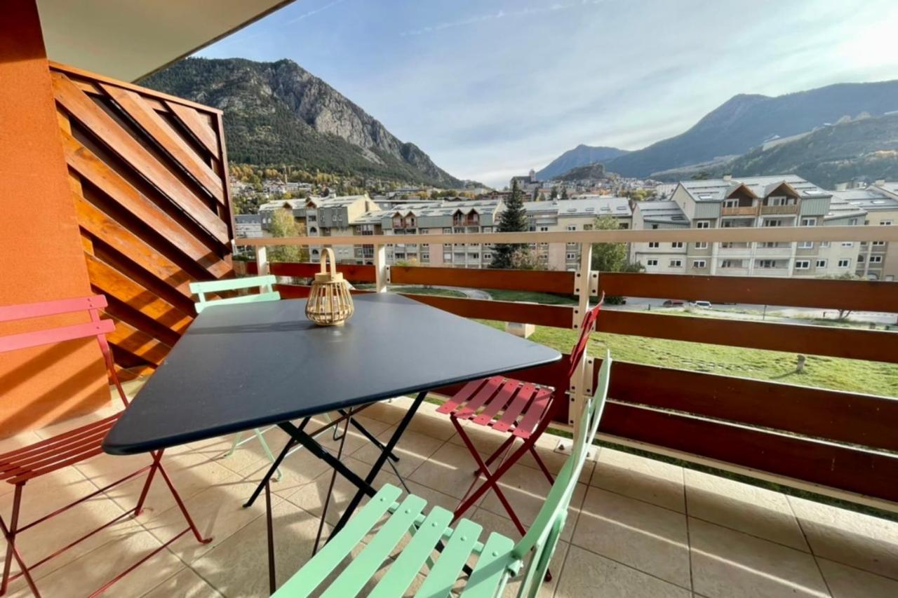 Flat Appartement 43 M With Balcony In Briancon ภายนอก รูปภาพ
